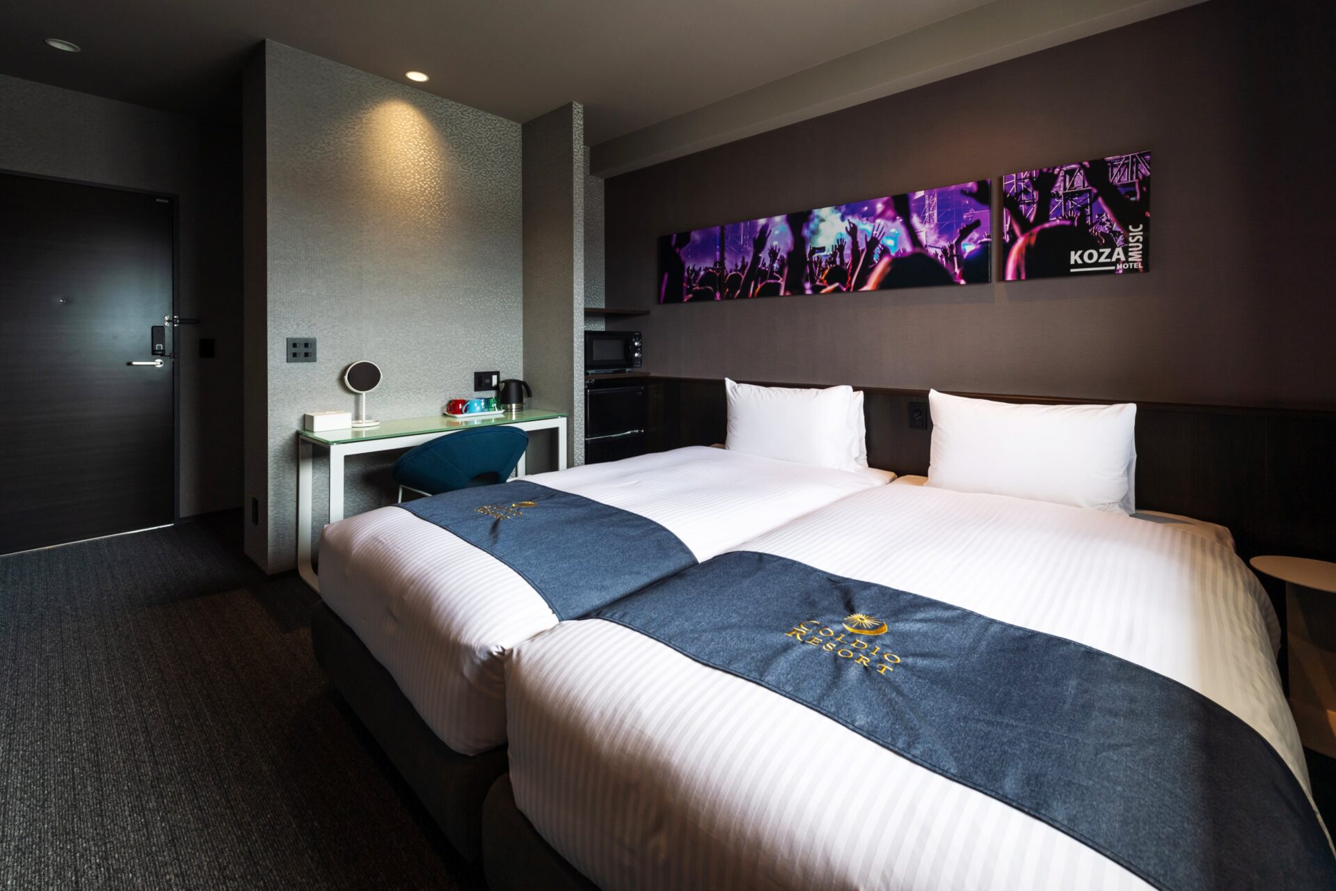 2 double bed
